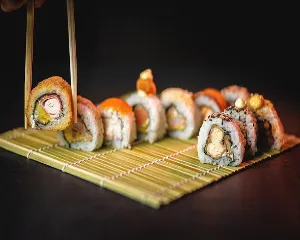 SANIMAKI SUSHI
