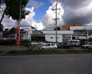 FARMACIA CRUZ VERDE