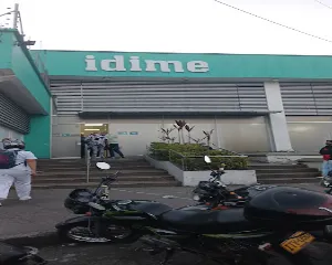 FARMACIA CRUZ VERDE