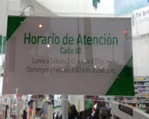 FARMACIA CRUZ VERDE