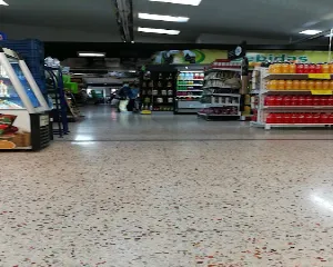SUPERMERCADO LAURELES