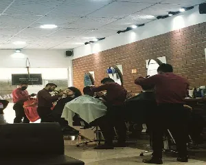 BARBER HOUSE CLUB