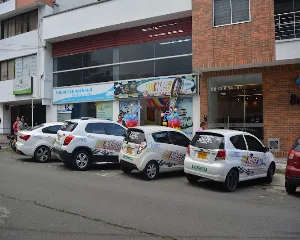 ACADEMIA DE CONDUCCIóN NASSCAR SPORT CEA