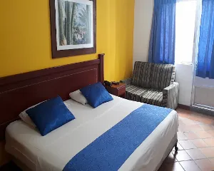 HOTEL CASTILLO REAL
