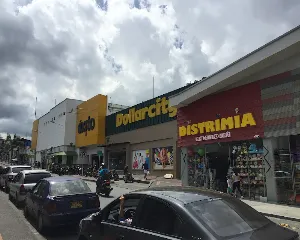 ÉXITO CRISTAL ARMENIA
