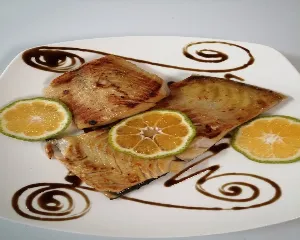 RESTAURANTE Y CEVICHERIA LA PLAYITA