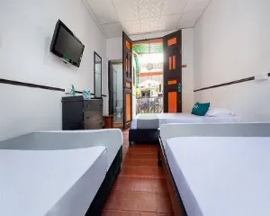 HOTEL COLONIAL ARMENIA RO