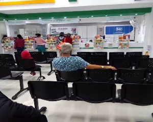 FARMACIA CRUZ VERDE