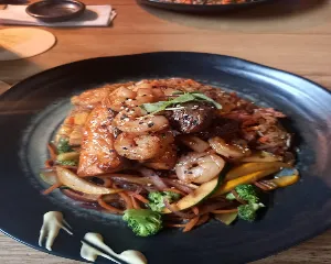 RESTAURANTE ZAKANI ARMENIA