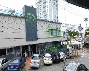 SUPERMERCADO LAURELES