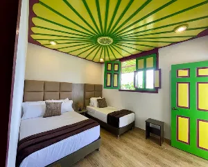 HOTEL RESTO BAR DREAMS