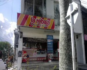 LA REBAJA NO. 4 - ARMENIA