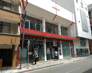 TIENDAS D1