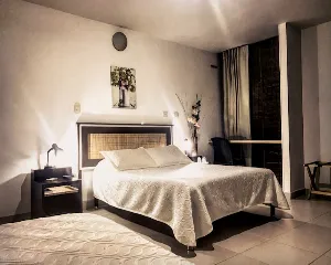 HOTEL MESON DE LAS FLORES