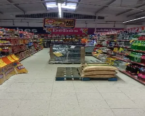 TIENDAS ARA