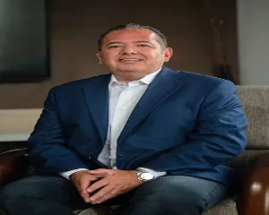 LUIS MEJIA - INTERNATIONAL REAL ESTATE AGENT