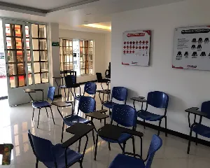 ACADEMIA DEL EJE CENTRO DE ENSEñANZA AUTOMOVILíSTICA