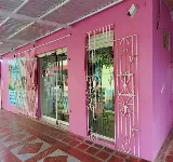 HUELLITAS PET STORE VETERINARIAN