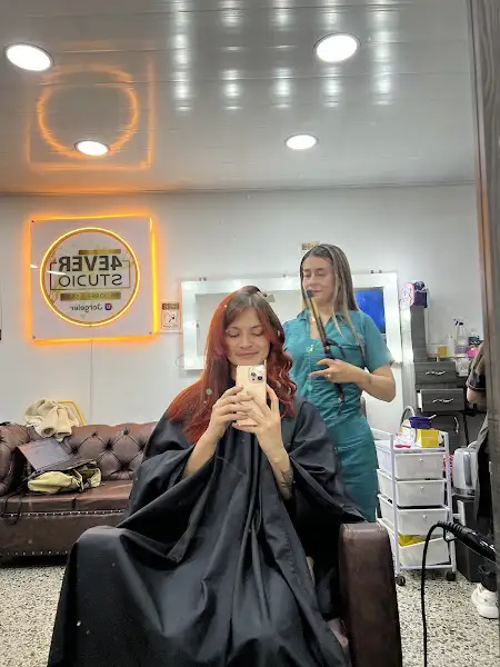 4EVER STUDIO By: Jorge Lerma