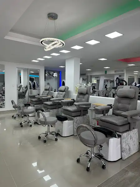 Jorge Centeno Salon & Spa
