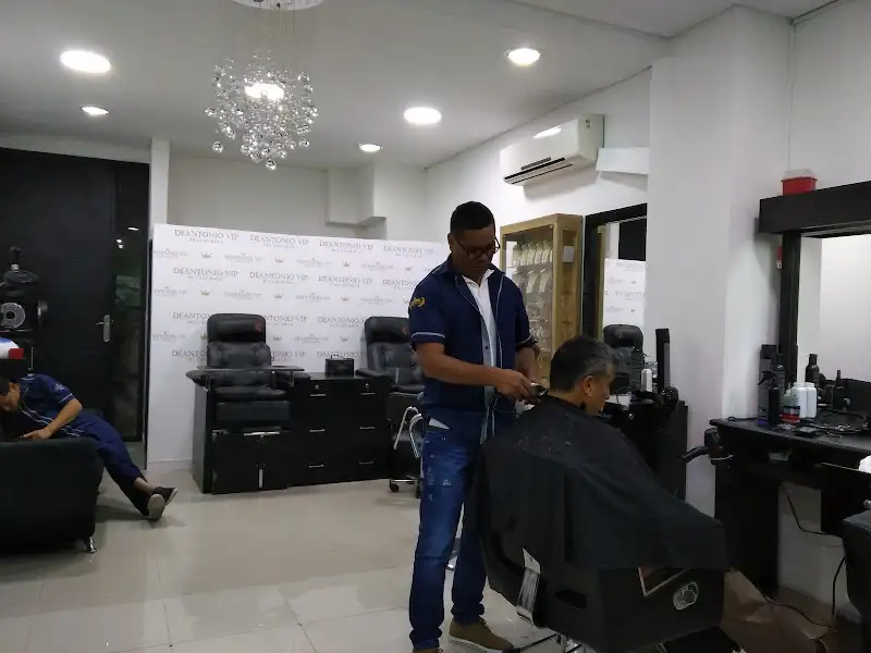 Deantonio Vip Peluqueria
