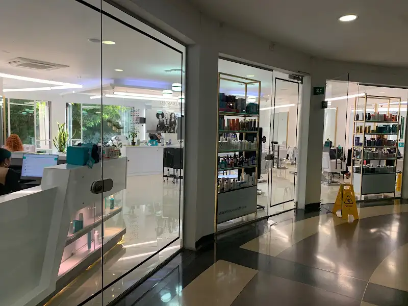 Claudia Londoño Peluquería