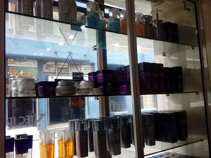Gucci Peluqueria