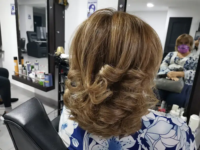 NOSTRA PELUQUERíA CALI