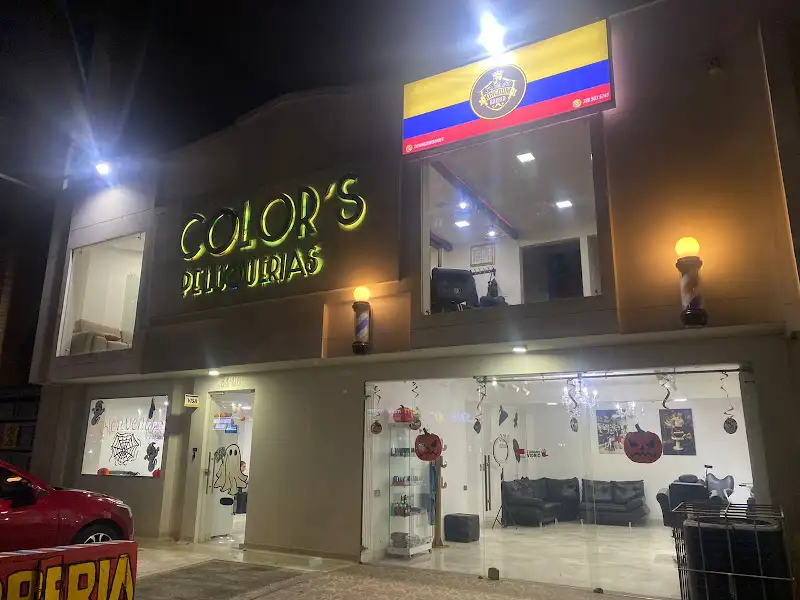 Color's Studio Peluquerias
