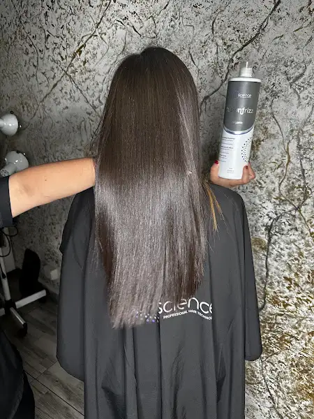 Jimmy|Expression Peluqueria|poblado