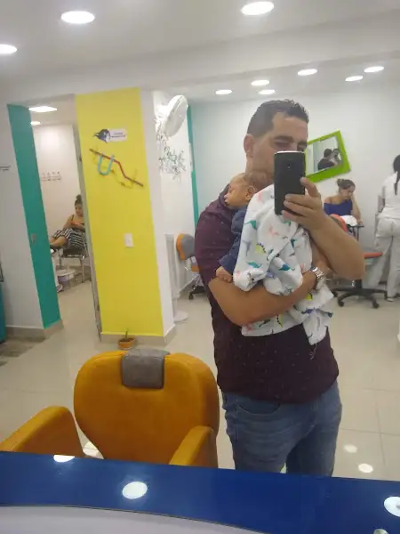 BOREAL Peluquería & Barbería