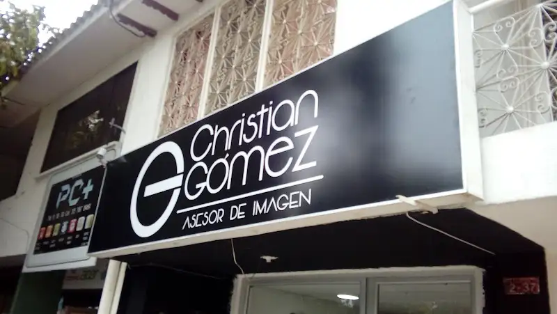 Christian Gómez Asesor de imagen y peluquería